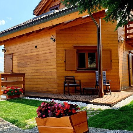 B&B Lo Chalet Di Ocre San Felice d'Ocre Eksteriør bilde