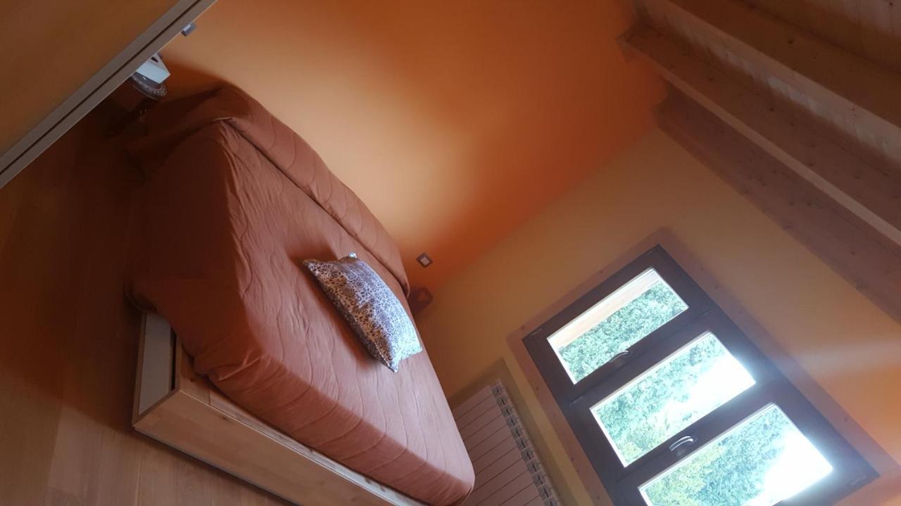 B&B Lo Chalet Di Ocre San Felice d'Ocre Eksteriør bilde